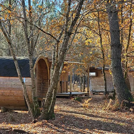 Bed & Breakfast Les Chouchous Du Garthieu 3*